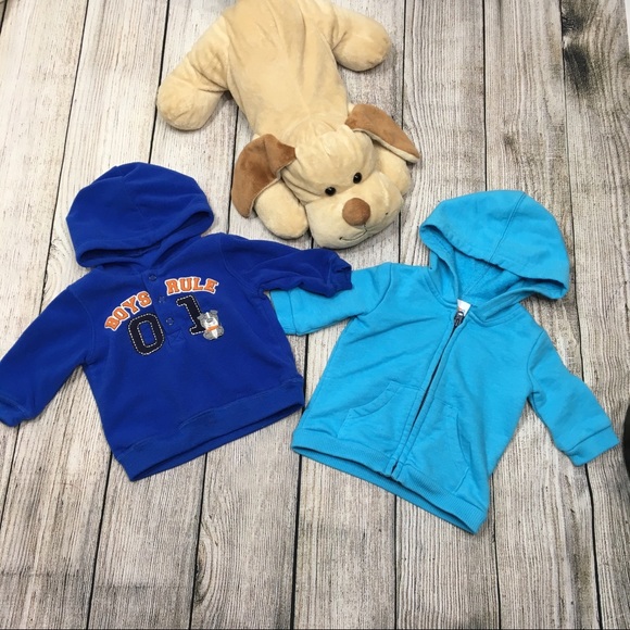 Carter’s/Circo Other - 5/$25 Carter’s/Circo Boys 2pc Sweatshirt Bundle